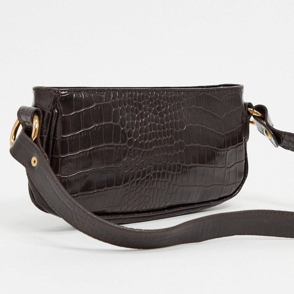Crock effect 90s shoulder bag in chocolate